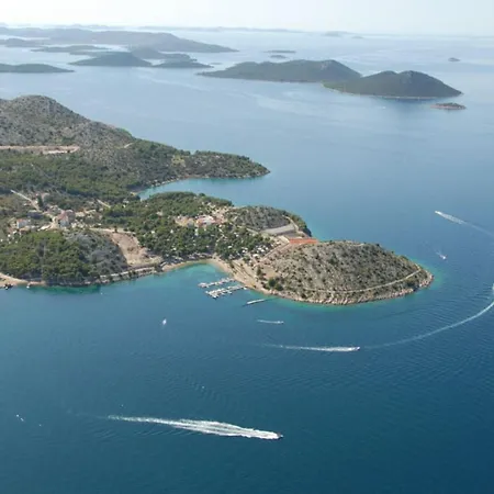 Апартаменты Dalmatia - One Bedroom With Balcony 3